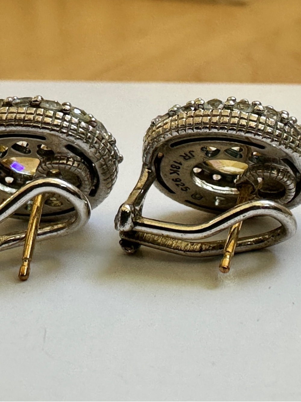 Judith Ripka Canary Crystal and Clear CZ Oval Clip-On Earrings TIMELESS STYLE - Picture 3 of 5